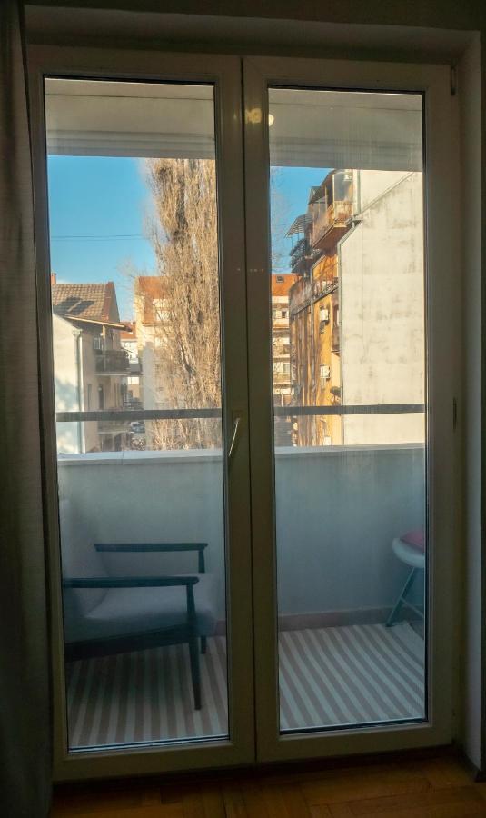 Central Fenix Apartment - Free Private Parking-Fast Wi-Fi Нови-Сад Экстерьер фото